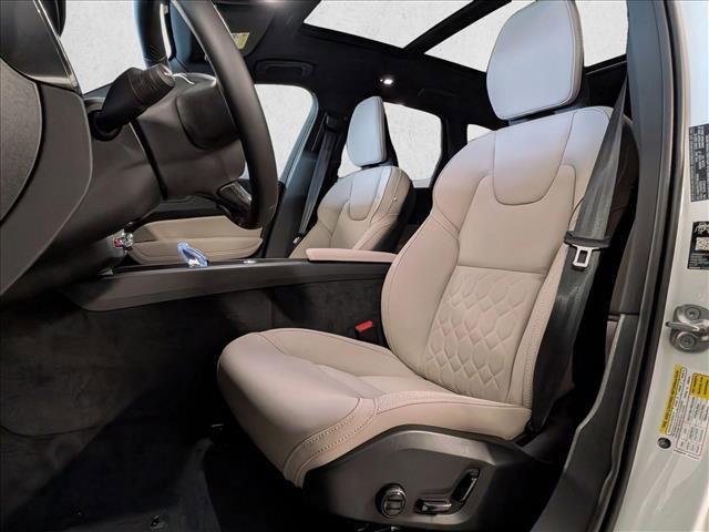 new 2026 Volvo XC60 car, priced at $54,985