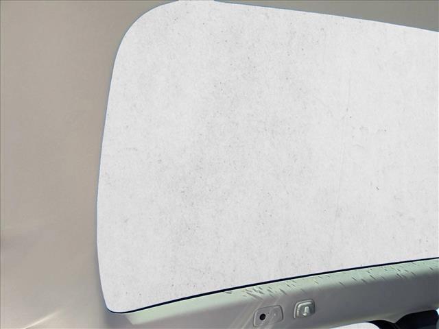 new 2025 Volvo EX90 car, priced at $77,297