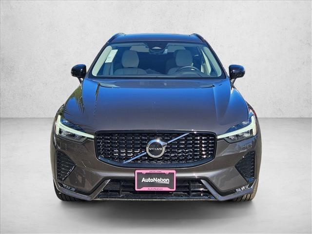 new 2025 Volvo XC60 car, priced at $47,297