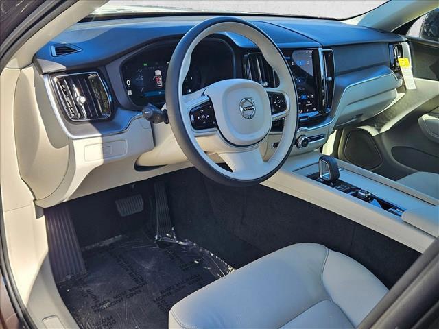new 2025 Volvo XC60 car, priced at $47,297