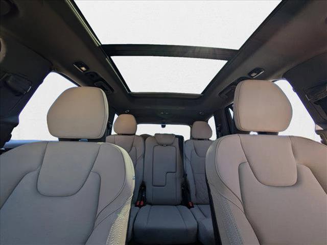 new 2025 Volvo XC90 car, priced at $64,997