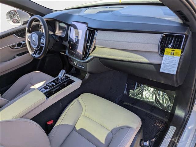 new 2025 Volvo XC90 car, priced at $64,997