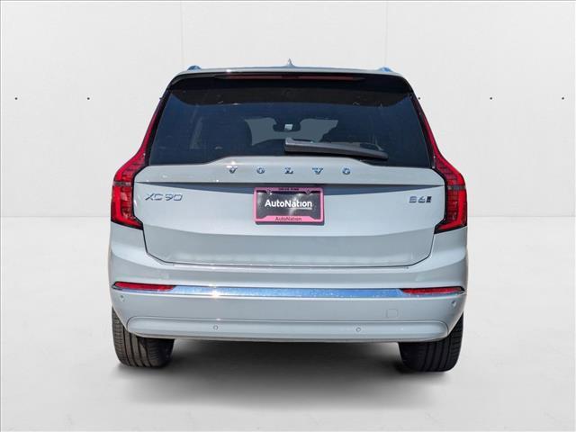 new 2025 Volvo XC90 car, priced at $64,997