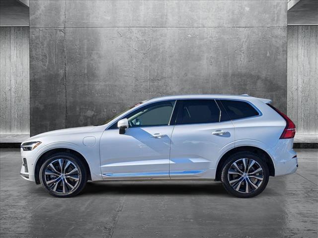 used 2022 Volvo XC60 Recharge Plug-In Hybrid car, priced at $37,897