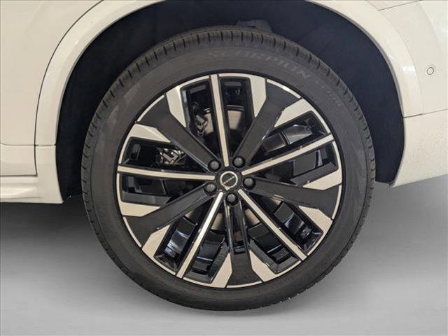 new 2026 Volvo XC90 car, priced at $68,825