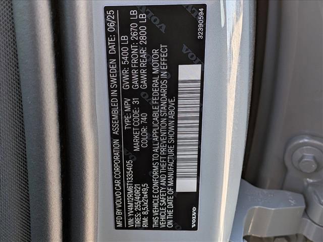 new 2026 Volvo XC60 car, priced at $61,525