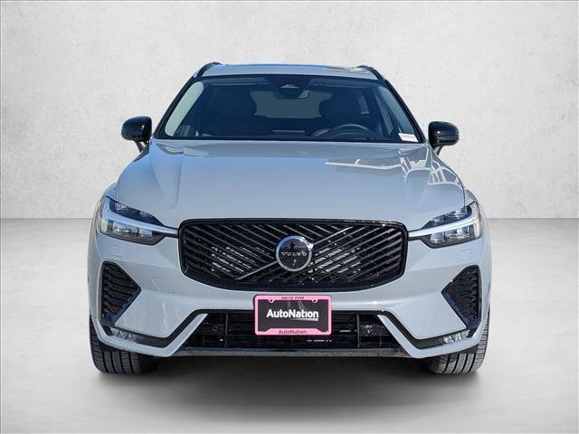 new 2026 Volvo XC60 car, priced at $61,525