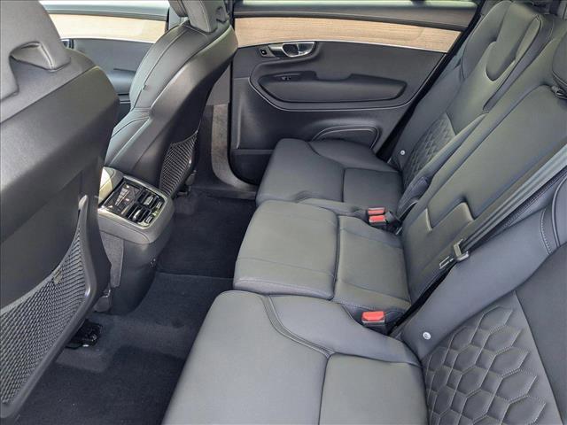 new 2025 Volvo XC90 car, priced at $66,155