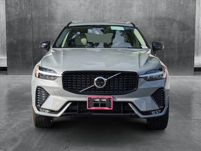 new 2025 Volvo XC60 car, priced at $58,885