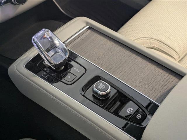 new 2026 Volvo XC90 Plug-In Hybrid car, priced at $82,625