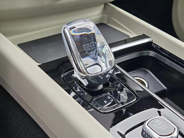 new 2026 Volvo XC60 Plug-In Hybrid car, priced at $72,235