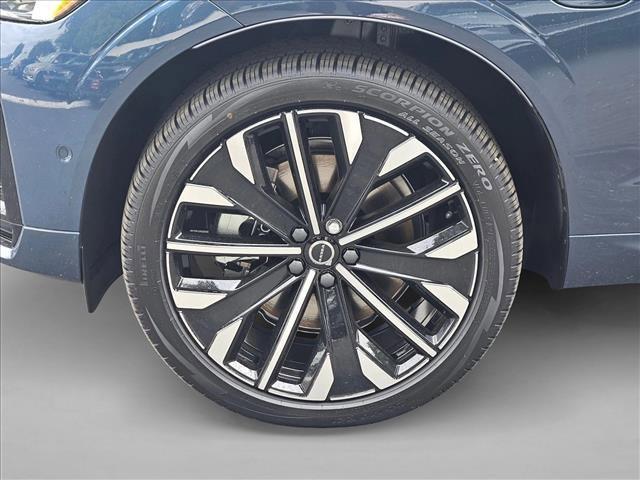 new 2026 Volvo XC60 Plug-In Hybrid car, priced at $72,235