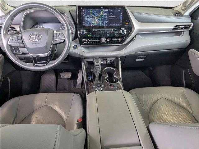 used 2021 Toyota Highlander car, priced at $32,064