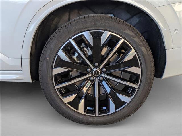 new 2026 Volvo XC90 Plug-In Hybrid car, priced at $84,580