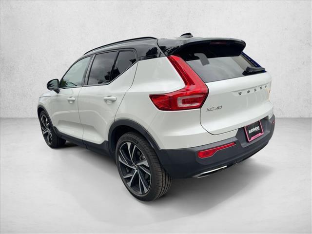 used 2020 Volvo XC40 car, priced at $24,495