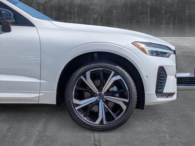 new 2025 Volvo XC60 car, priced at $59,660