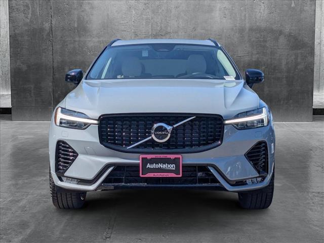 new 2025 Volvo XC60 car, priced at $60,660
