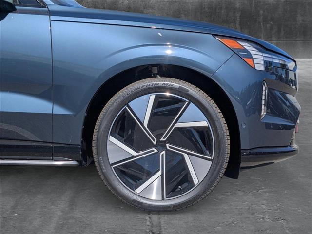 new 2025 Volvo EX90 car, priced at $91,195