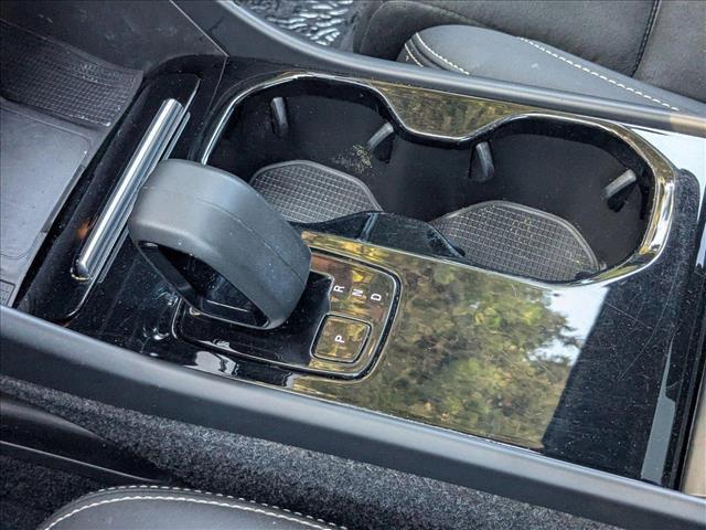 used 2022 Volvo C40 Recharge Pure Electric car, priced at $32,297