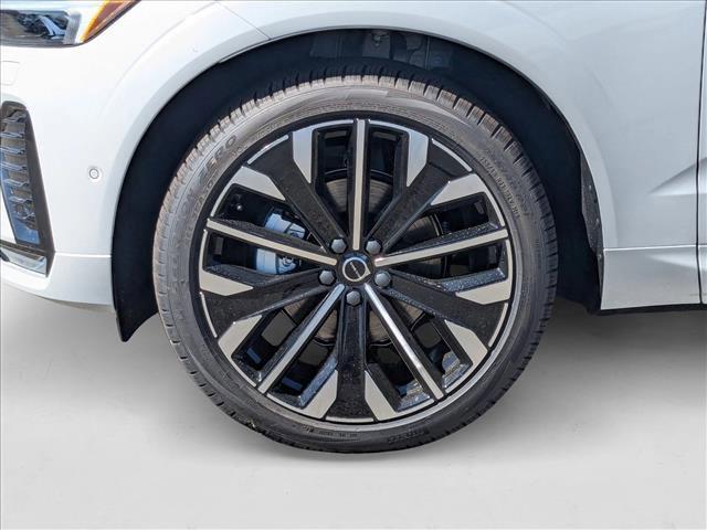 new 2026 Volvo XC60 car, priced at $60,935