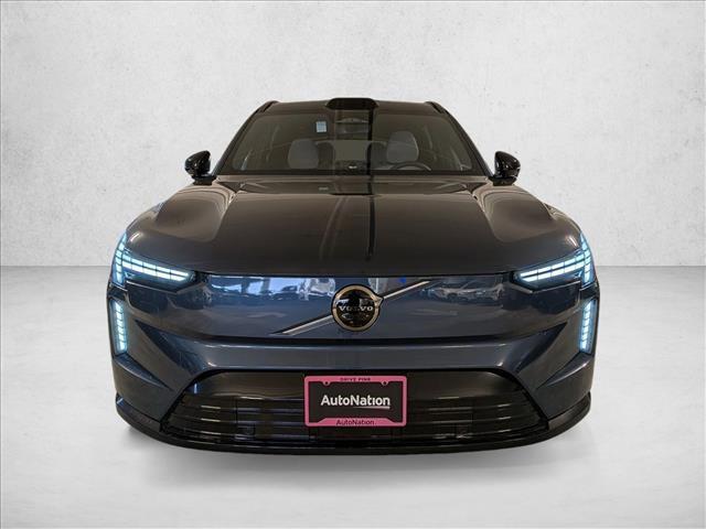 new 2025 Volvo EX90 car, priced at $84,797