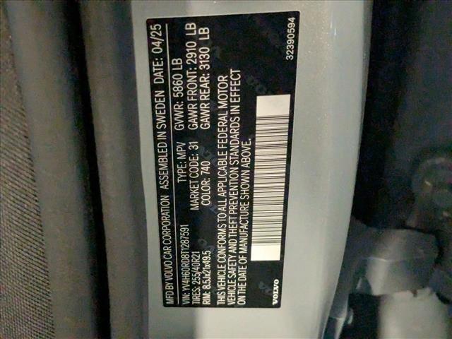 new 2026 Volvo XC60 Plug-In Hybrid car, priced at $78,935