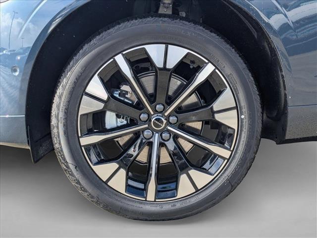 new 2026 Volvo XC60 car, priced at $54,985