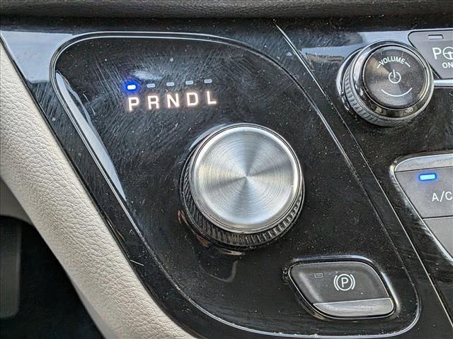 used 2018 Chrysler Pacifica Hybrid car, priced at $19,797