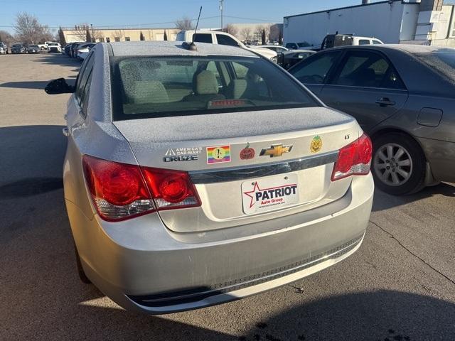 used 2015 Chevrolet Cruze car, priced at $7,500