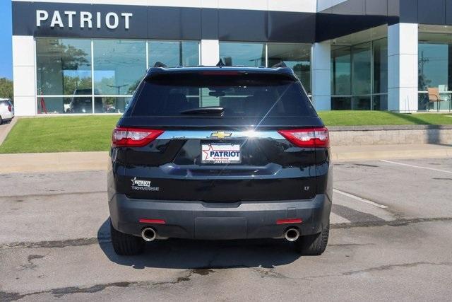 used 2021 Chevrolet Traverse car, priced at $20,000