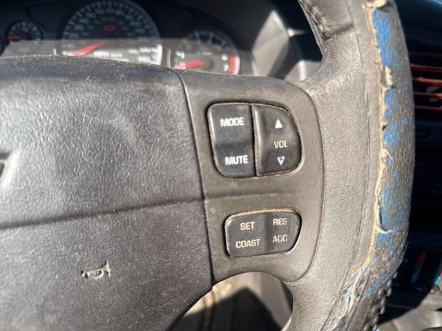 used 2001 Chevrolet Monte Carlo car, priced at $4,175