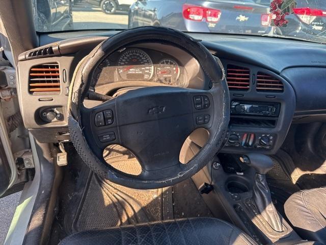 used 2001 Chevrolet Monte Carlo car, priced at $4,175