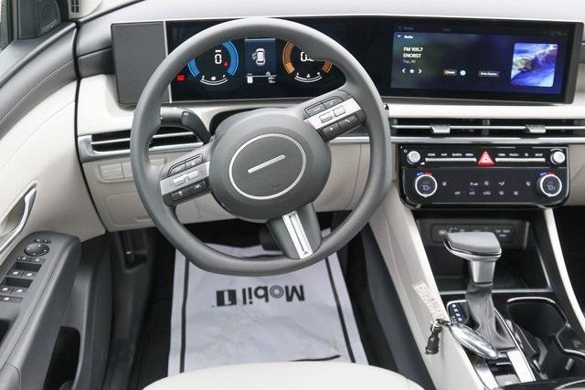 new 2025 Hyundai Tucson car, priced at $29,929
