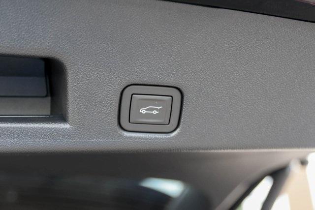 new 2025 GMC Acadia car, priced at $49,965