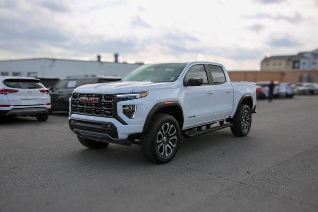 new 2024 GMC Canyon car