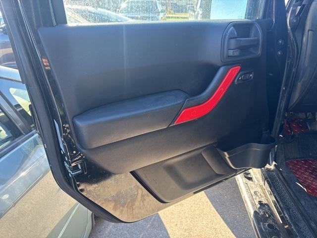 used 2015 Jeep Wrangler Unlimited car, priced at $17,500