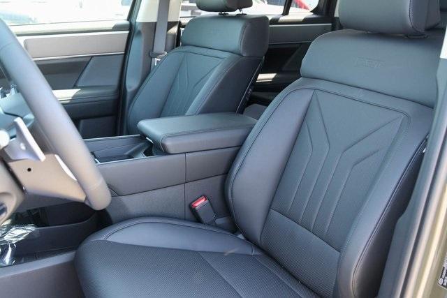 new 2025 Hyundai Santa Fe car, priced at $38,208