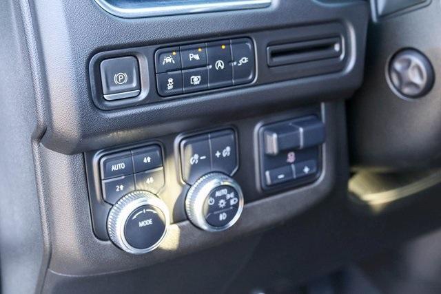 used 2022 GMC Yukon XL car, priced at $47,468