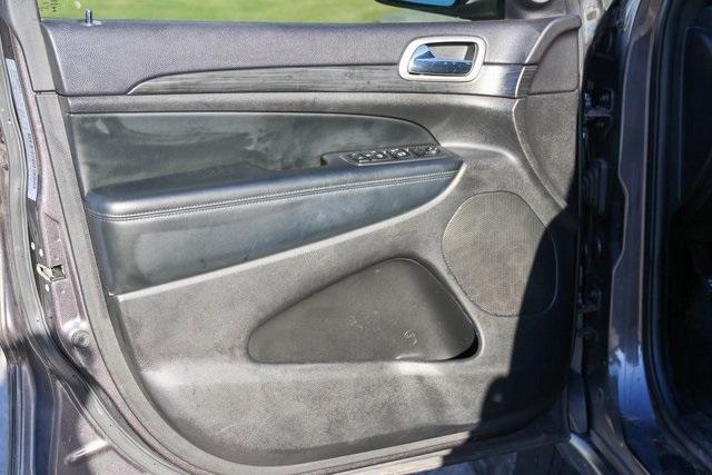used 2020 Jeep Grand Cherokee car, priced at $21,548