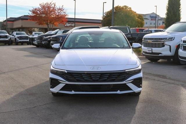 new 2025 Hyundai Elantra HEV car, priced at $30,638