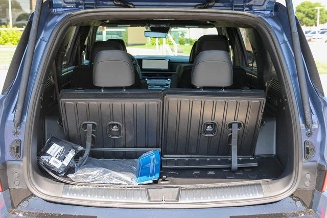 new 2026 Hyundai SANTA FE HEV car, priced at $51,020