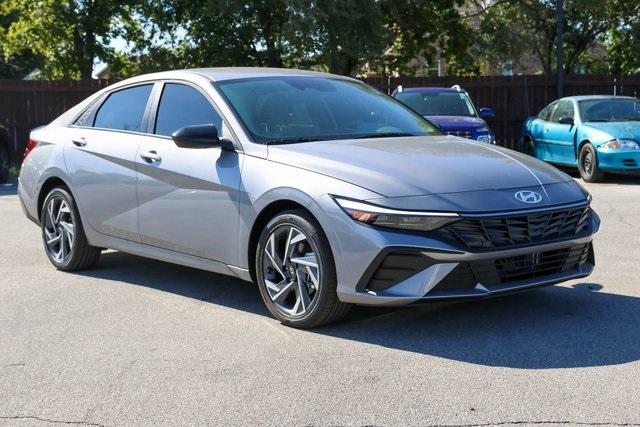new 2025 Hyundai ELANTRA HEV car, priced at $25,983