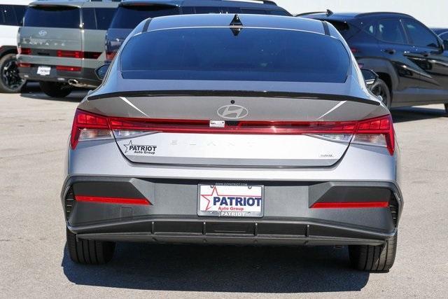 new 2025 Hyundai ELANTRA HEV car, priced at $25,983