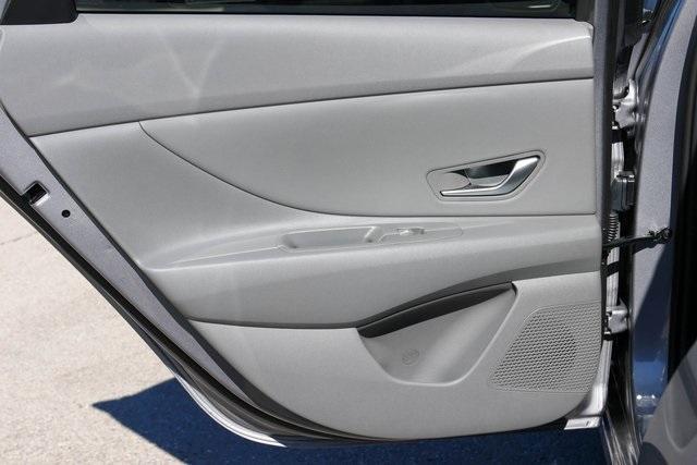 new 2025 Hyundai ELANTRA HEV car, priced at $25,983