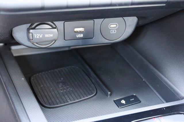 new 2025 Hyundai Elantra car, priced at $27,962