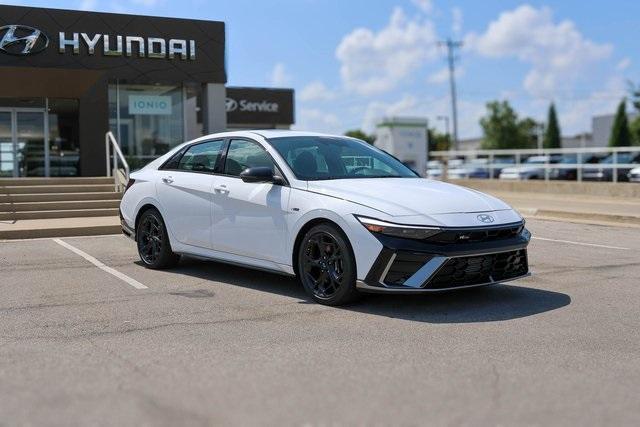 new 2025 Hyundai Elantra car, priced at $27,962