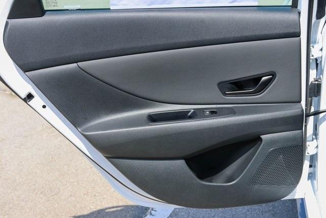 new 2025 Hyundai Elantra car, priced at $27,962