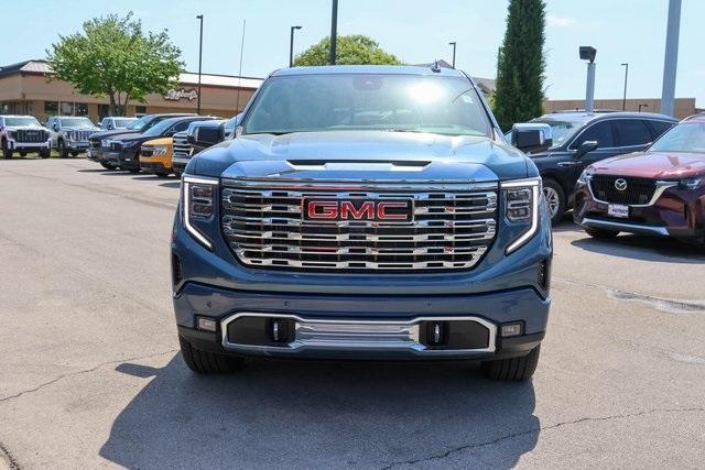 new 2025 GMC Sierra 1500 car, priced at $75,195