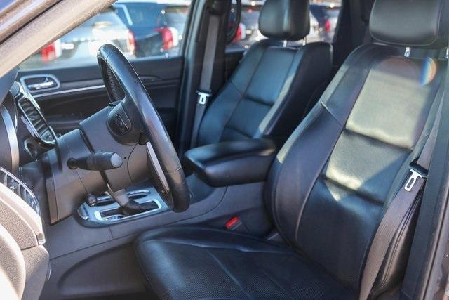 used 2020 Jeep Grand Cherokee car, priced at $18,000