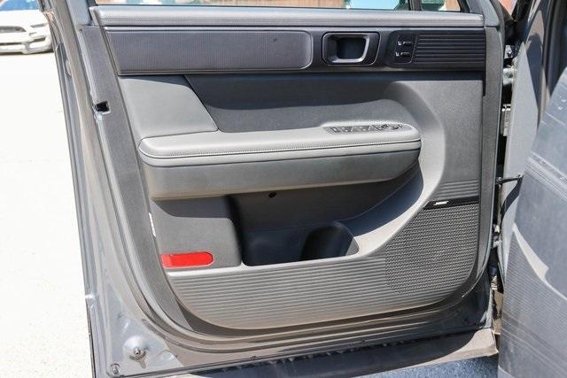 new 2025 Hyundai Santa Fe car, priced at $45,494